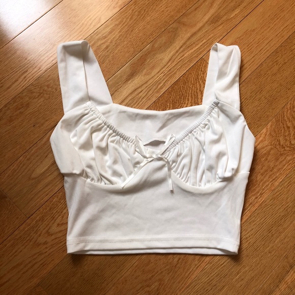 Tops - White Crop Top